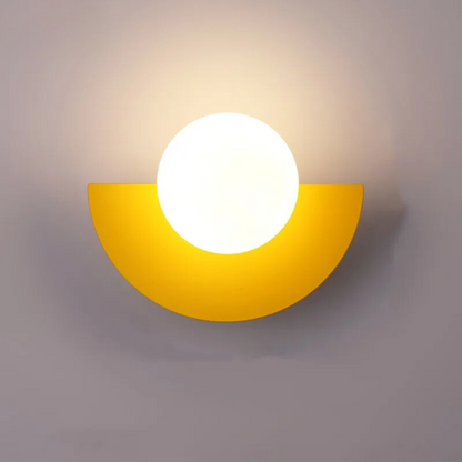 Applique Murale LED en Verre Coloré avec Interrupteur | Design Scandinave Élégant