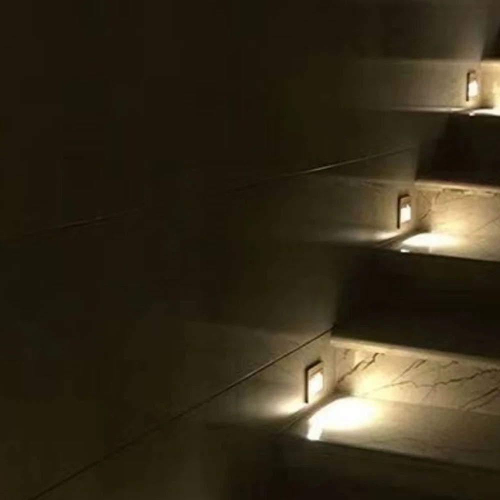 Applique Murale LED pour Couloir et Escalier