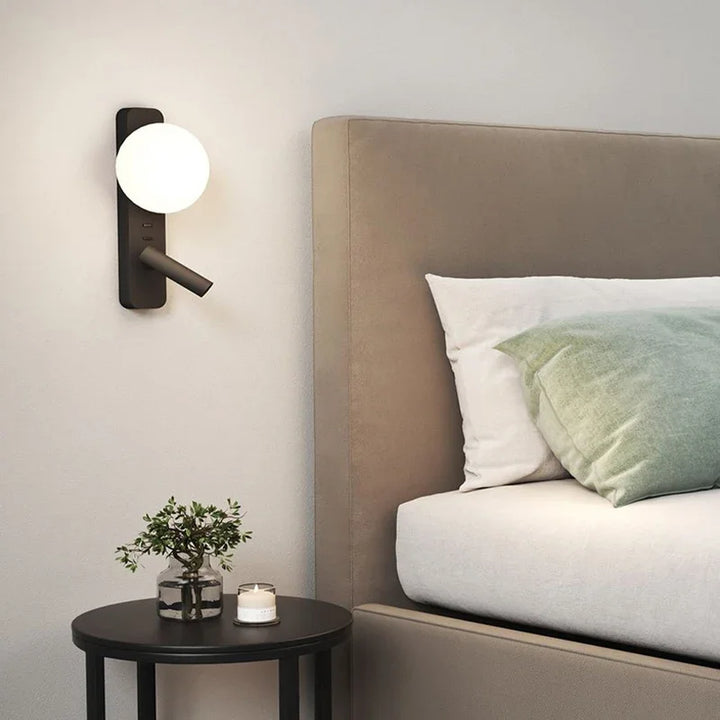 Applique murale LED pivotante pour un intérieur moderne