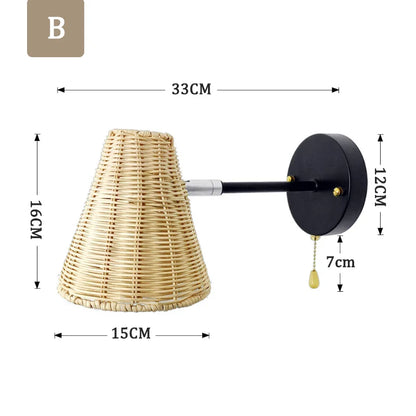 Noordse roterende rotan wandlamp | Handgeweven